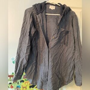 American Eagle hooded flannel oversized lightweight soft women’s